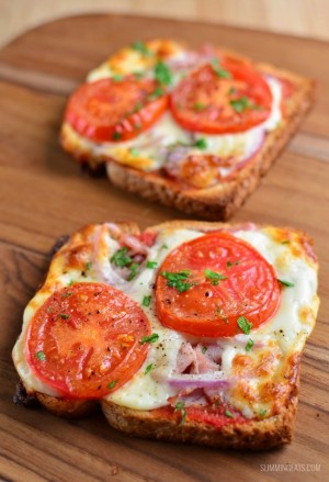 Pizza Toasts