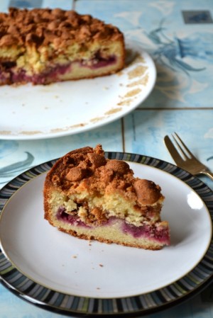 Raspberry and Amaretti Birthday Cake